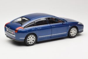 Citroen C6 Blå Bburago 1:18 18-12073 Metal — billede 3 af 8