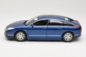 Citroen C6 Blå Bburago 1:18 18-12073 Metal — billede 4 af 8