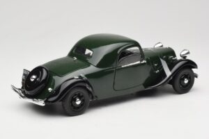 Citroen Traction Avant 11 Coupe Grøn Solido 1:18 8179 Metal — billede 3 af 8