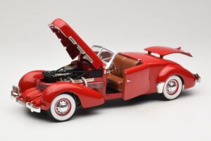 Cord 812 Cabriolet Rød American Muscle 1:18 32158 Metal — billede 2 af 8