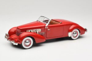 Cord 812 Cabriolet Rød American Muscle 1:18 32158 Metal