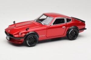 Datsun 240Z S30 Rød Maisto 1:18 32611 Metal