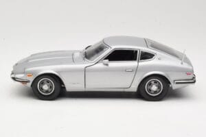 Datsun 240Z S30 Sølv Sun Star 1:18 3503 Metal — billede 4 af 8