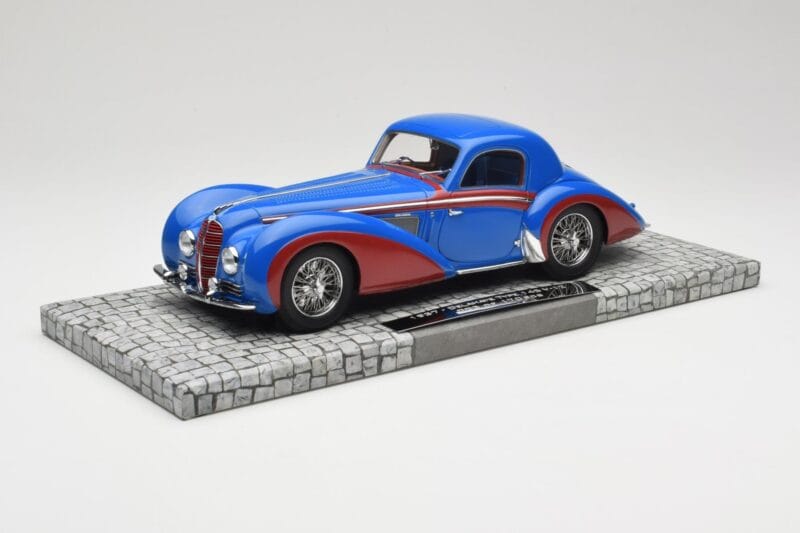 Delahaye Type 145 V12 Coupe Blå Rød Minichamps 1:18 107116121 Resin