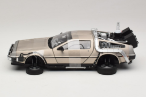 DeLorean DMC-12 Back to the Future Time Machine Sun Star 1:18 2710 Metal — billede 3 af 6