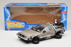 DeLorean DMC-12 Back to the Future Time Machine Sun Star 1:18 2710 Metal — billede 6 af 6