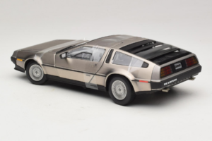 DeLorean DMC-12 Sølv Sun Star 1:18 2703 Metal — billede 5 af 6