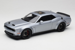 Dodge Challenger SRT Hellcat Redeye Sølv GT Spirit 1:18 GT226 Resin