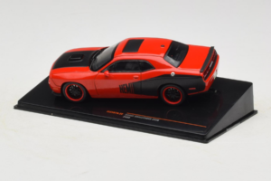 Dodge Challenger SRT8 Rød IXO 1:43 CLC597N Metal — billede 3 af 4