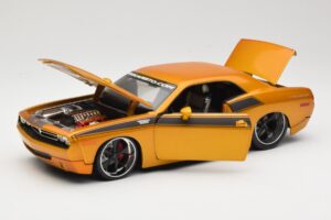 Dodge Challenger Concept Guld Maisto 1:18 31320 Metal — billede 2 af 8