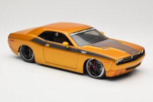 Dodge Challenger Concept Guld Maisto 1:18 31320 Metal — billede 6 af 8