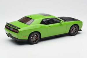 Dodge Challenger SRT Hellcat Grøn GT Spirit 1:18 GT168 Resin — billede 2 af 6