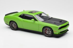 Dodge Challenger SRT Hellcat Grøn GT Spirit 1:18 GT168 Resin — billede 4 af 6