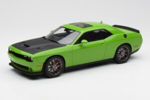 Dodge Challenger SRT Hellcat Grøn GT Spirit 1:18 GT168 Resin