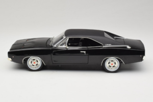 Dodge Charger R/T Steve McQueen Bullitt Movie Greenlight 1:18 12839 Metal — billede 4 af 8