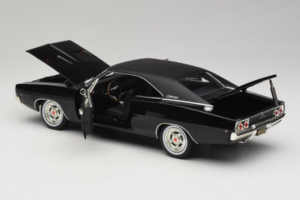Dodge Charger R/T Steve McQueen Bullitt Movie Greenlight 1:18 12839 Metal — billede 5 af 8