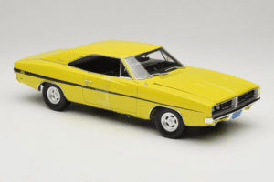 Dodge Charger R/T Gul Dirty Mary Crazy Larry Auto World 1:18 AWSS101/06 Metal — billede 6 af 8