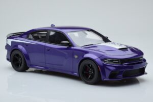 Dodge Charger Super Bee Lilla GT Spirit 1:18 GT895 Resin — billede 4 af 6