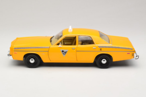 Dodge Monaco Taxi Rocky III GreenLight 1:18 19111 Metal — billede 4 af 8