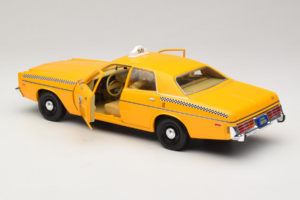 Dodge Monaco Taxi Rocky III GreenLight 1:18 19111 Metal — billede 5 af 8