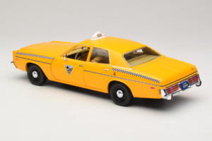 Dodge Monaco Taxi Rocky III GreenLight 1:18 19111 Metal — billede 7 af 8