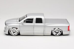 Dodge Ram Tuned Sølv Jada 1:18 63162-SM Metal — billede 4 af 8