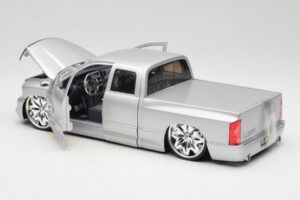 Dodge Ram Tuned Sølv Jada 1:18 63162-SM Metal — billede 5 af 8