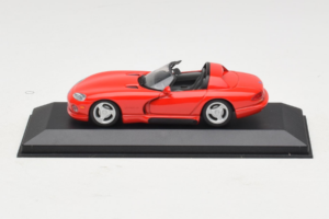 Dodge Viper RT/10 Cabriolet Rød Minichamps 1:43 430144032 Metal