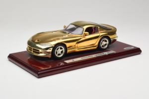 Dodge Viper GTS Gold Plated 23K Maisto 1:18 GP001 Metal — billede 3 af 8