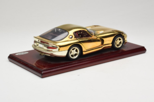 Dodge Viper GTS Gold Plated 23K Maisto 1:18 GP001 Metal — billede 4 af 8