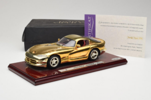 Dodge Viper GTS Gold Plated 23K Maisto 1:18 GP001 Metal — billede 8 af 8