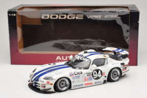 Dodge Viper GTS-R #94 Viper Team Oreca O. Beretta / T. Archer / D. Dupuy 24 Hours of Daytona 1997 AUTOart 1:18 89723 Metal — billede 8 af 8