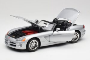 Dodge Viper SRT-10 Bright Sølv Bburago 1:18 34908 Metal — billede 2 af 8