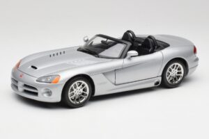 Dodge Viper SRT-10 Bright Sølv Bburago 1:18 34908 Metal