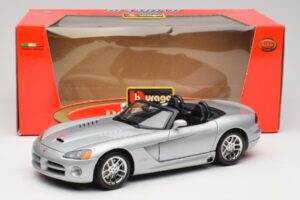 Dodge Viper SRT-10 Bright Sølv Bburago 1:18 34908 Metal — billede 8 af 8