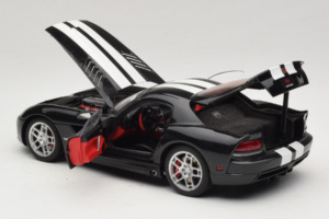Dodge Viper SRT-10 Coupe Sort AUTOart 1:18 71712 Metal — billede 5 af 8