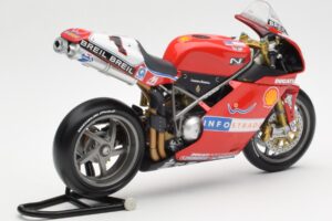 Ducati 998R WSB #1 T. Bayliss Ducati Infostrada 2002 Minichamps 1:12 122021201 Metal — billede 3 af 6