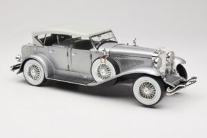 Duesenberg SJ Sølv GreenLight 1:18 13525 Metal — billede 6 af 8