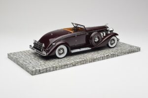 Duesenberg SJN Convertible Coupe Bordeaux Minichamps 1:18 107150331 Metal — billede 5 af 6