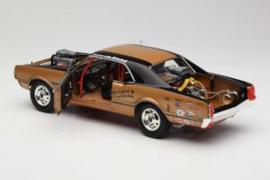 Oldsmobile 442 Hurst Hairy Olds Twin-Engine 4WD 1966 Highway 61 1:18 50089 Metal — billede 5 af 8