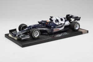 AlphaTauri AT02 #22 Y. Tsunoda Bahrain GP 2021 Minichamps 1:18 117210122 Metal — billede 2 af 6