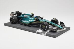 Aston Martin AMR23 #14 F. Alonso 3rd Place Saudi Arabian GP 2023 Minichamps 1:18 117230214 Metal — billede 4 af 7