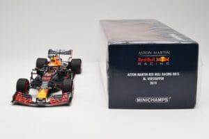 Aston Martin Red Bull Racing RB15 #33 M. Verstappen F1 2019 Minichamps 1:18 110190033 Metal — billede 6 af 7
