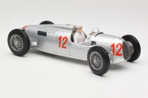 Auto Union Type C #12 H. Stuck Hungarian GP Budapest 1936 Minichamps 1:18 155361012 Metal — billede 4 af 6