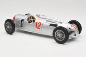 Auto Union Type C #12 H. Stuck Hungarian GP Budapest 1936 Minichamps 1:18 155361012 Metal — billede 5 af 6