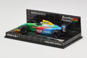 Benetton Ford B188 #19 A. Nannini Race Car 1988 Minichamps 1:43 400890119 Metal — billede 3 af 4