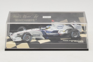 BMW Sauber F1.06 #16 N. Heidfeld BMW Sauber F1 Team 2006 Minichamps 1:43 400060016 Metal — billede 4 af 5