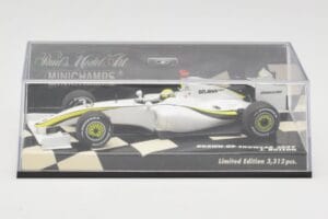 Brawn GP Mercedes BGP001 #22 J. Button Showcar 2009 Minichamps 1:43 400090092 Metal — billede 5 af 5
