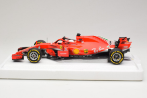 Ferrari SF71-H #5 S. Vettel Australian GP Winner 2018 BBR 1:18 BBR181805 Metal — billede 3 af 7