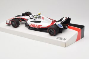 Haas VF-22 #47 M. Schumacher Bahrain GP 2022 Minichamps 1:18 147220147 Metal — billede 5 af 7